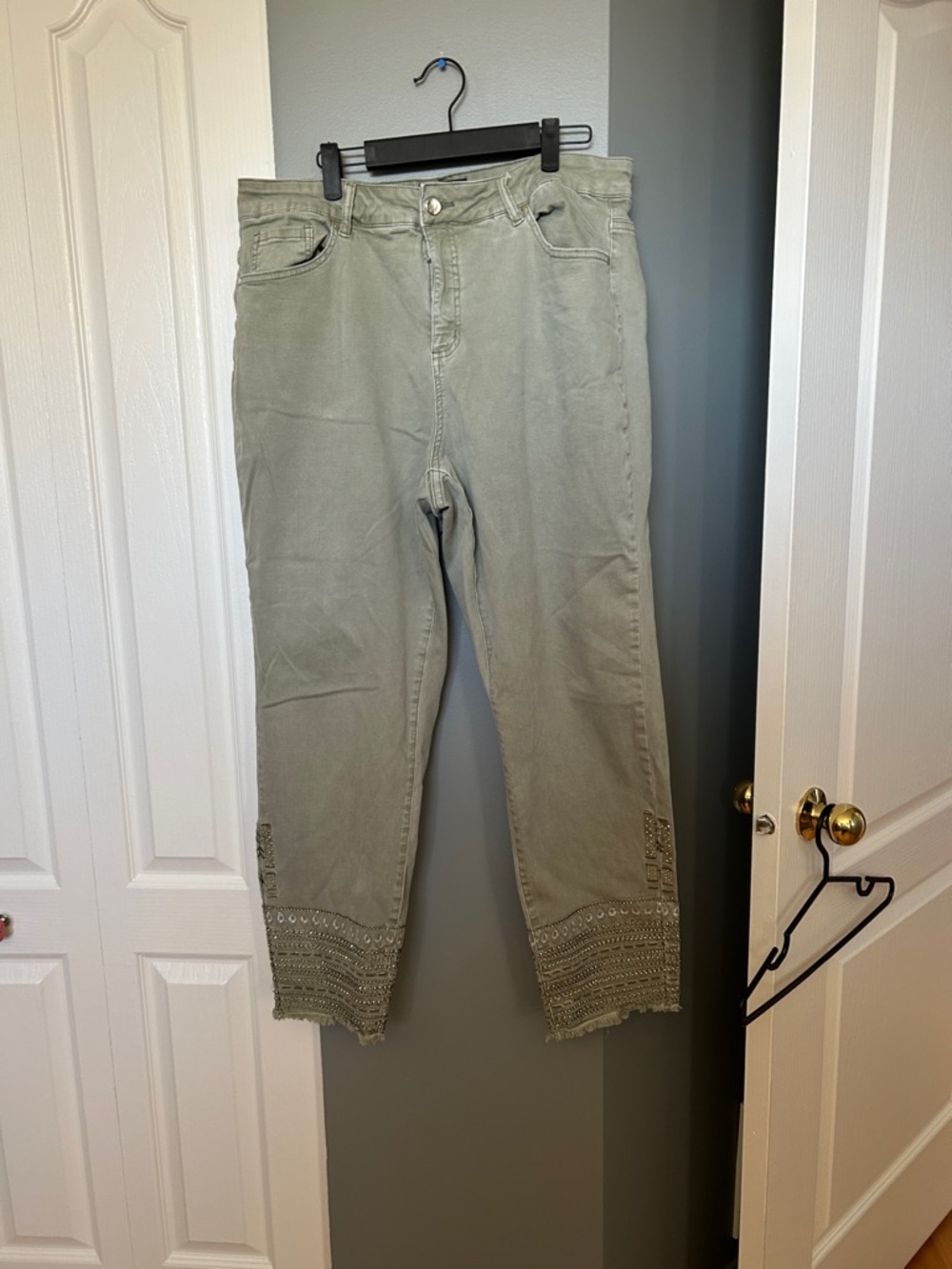 Frank Lyman Design Sage Green Cropped Jeans with Embroidered Hem